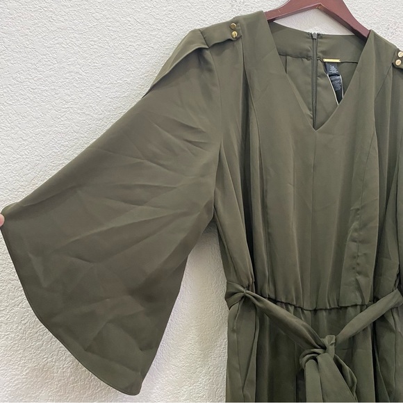 NWT$179 CHICO’s Black Label Midnight Moss Utility Jumpsuit Size 1.5 - Picture 9 of 16